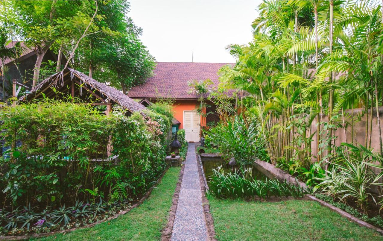 Hotel Tugu Lombok Tanjung  Exterior photo
